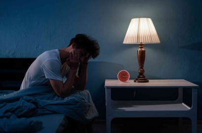 Sintomas de ansiedade noturna: como identificar e tratar para dormir (e viver) melhor?